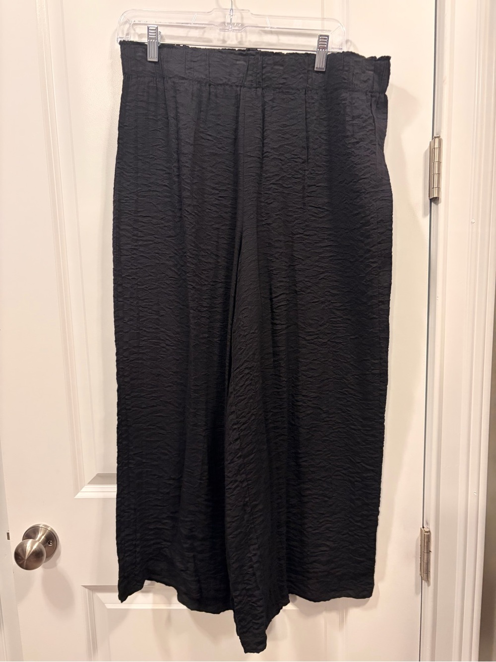 Adrianna Papell Black Textured Wide-Leg Pants